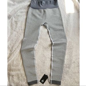 RYDER WEAR LEGGINGS